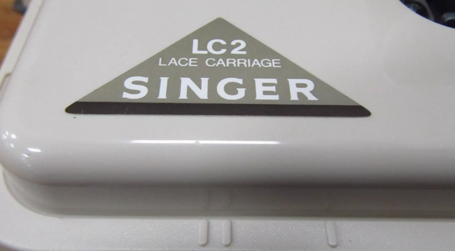 Singer LC2 lace carriage