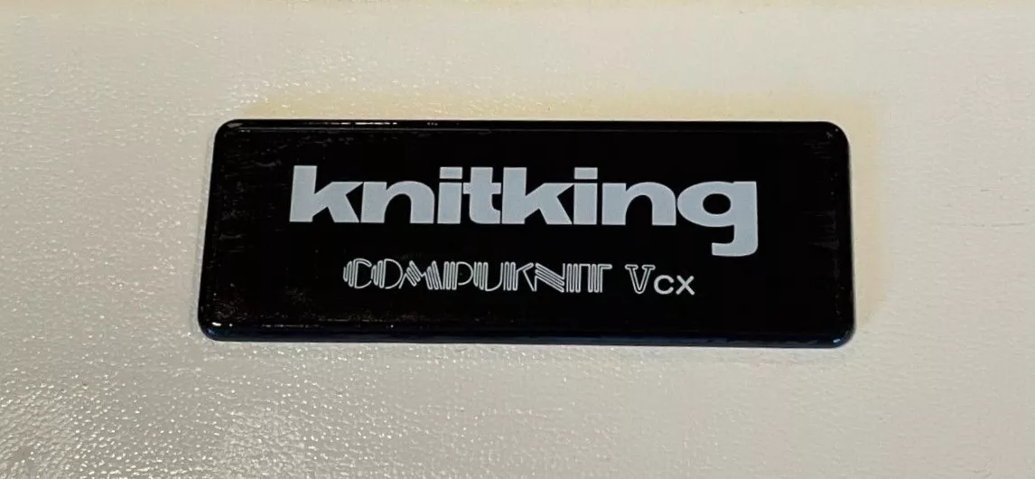 KnitKing Compuknit Vcx knitting machine